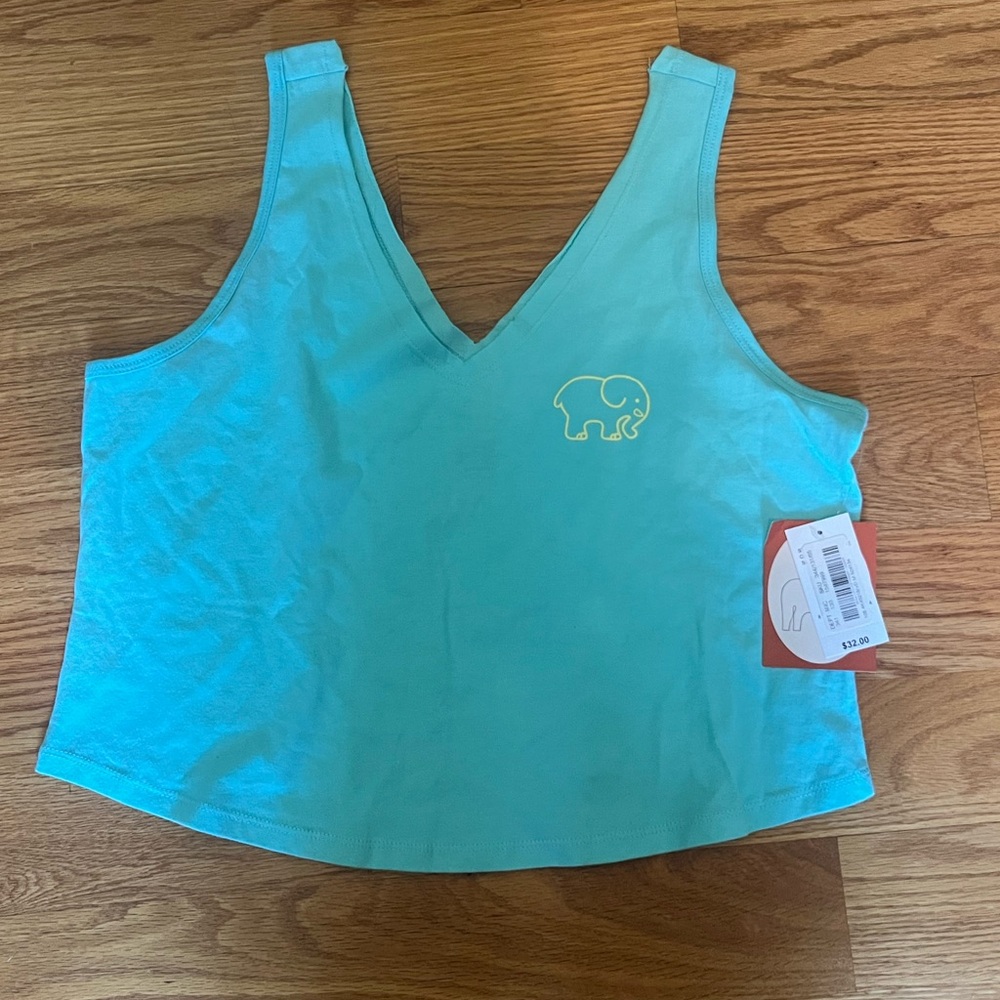 NWT Ivory Ella Blue raw edge Tank
